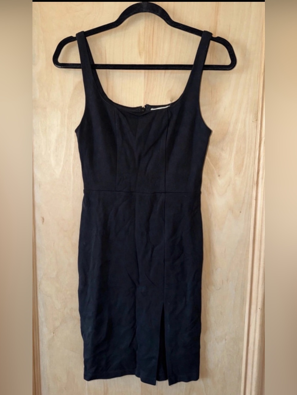 Gianni Bini Black Sleeveless Midi Dress